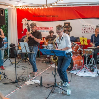 "Outline 18" im Schlossgraben, 68. Darmstädter Heinerfest, 28.6. - 2.7.2018, (Foto: Christoph Rau, www.christoph-rau.de)